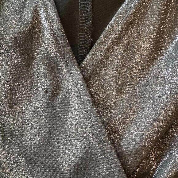 BCBG Generation V-Neck Faux Wrap Dress Size Small - Picture 4 of 9